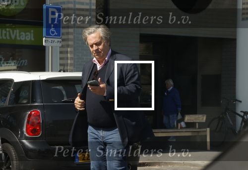 Amstelveen 15 april 2020
 Jan Dirk Paarlberg doet boodschappen op het gelderlandplein.