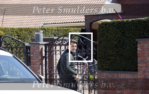 Volendam 24 april 2020
Jan Smit heeft een lintje / koninklijke onderscheiding gekregen.