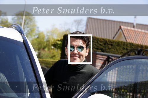 Volendam 24 april 2020
Jan Smit heeft een lintje / koninklijke onderscheiding gekregen.