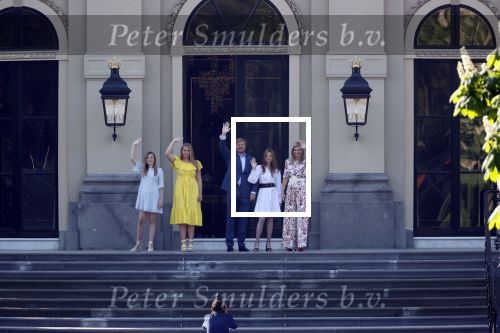 Den Haag 27 april 2020
ivm het corona virus is koningsdag in Maastricht afgelast en vieren Koning Willem Alexander Koningin Maxim en hun dochter prinses Amalia en Ariane de verjaardag van WA op paleis huis ten Bosch.