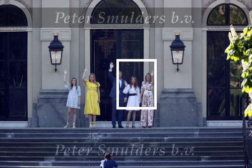Den Haag 27 april 2020
ivm het corona virus is koningsdag in Maastricht afgelast en vieren Koning Willem Alexander Koningin Maxim en hun dochter prinses Amalia en Ariane de verjaardag van WA op paleis huis ten Bosch.