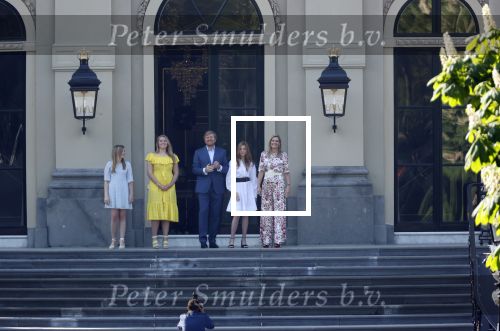 Den Haag 27 april 2020
ivm het corona virus is koningsdag in Maastricht afgelast en vieren Koning Willem Alexander Koningin Maxim en hun dochter prinses Amalia en Ariane de verjaardag van WA op paleis huis ten Bosch.
