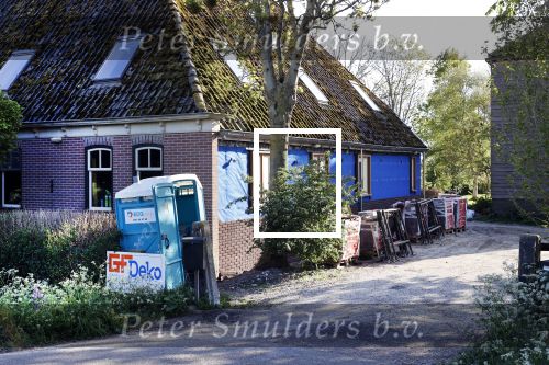 Warder 30 april 2020
Michiel Huisman en zijn vrouw Tara Elders zijn hun huis / boerderij aan het verbouwen