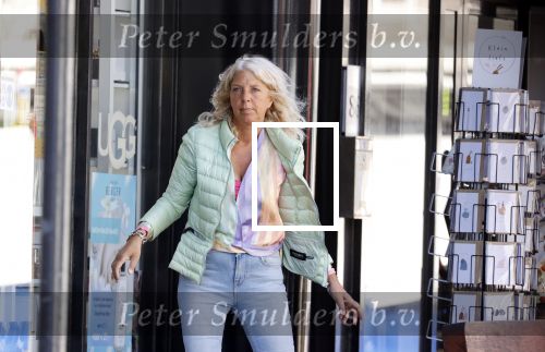 Noordwijk 20 april 2020
De zus van Martien Meiland Nelleke Meiland heeft een winkel en woont in Noordwijk.