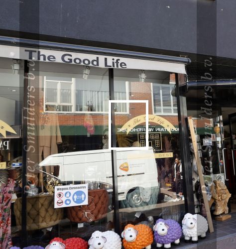 Noordwijk 20 april 2020
De zus van Martien Meiland Nelleke Meiland heeft een winkel en woont in Noordwijk.