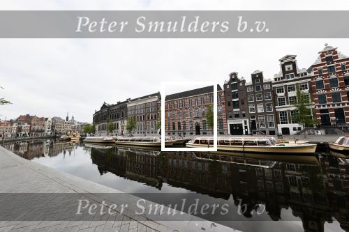 Amsterdam 26 april 2020
Amsterdam is uitgestorven in corona tijd. Bij het paleis op de Dam het Rijksmuseum de grachten de leidsestraat Leidseplein Rembrandtplein etc lopen bijna geen mensen.. Rederij Kooij ( rondvaartboten )