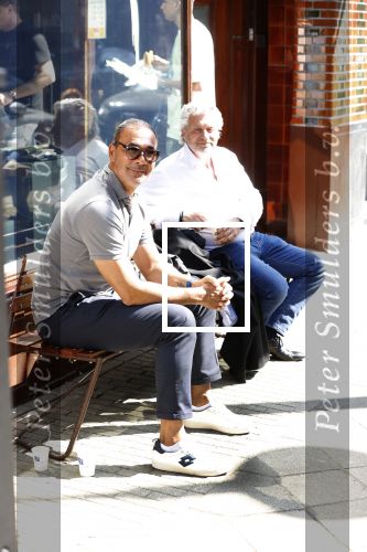 Amsterdam 16 april 2020
Ruud Gullit op de cornelis schuytstraat