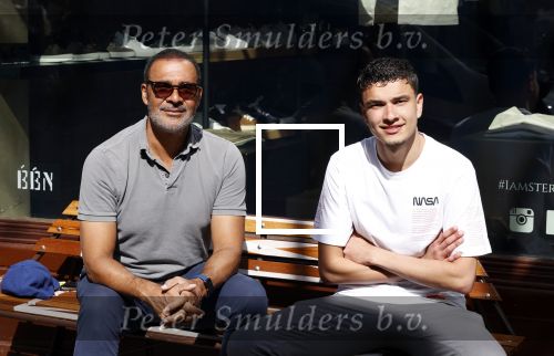 Amsterdam 23 april 2020
Ruud Gullit met Nigel ( de zoon van partner Karin)