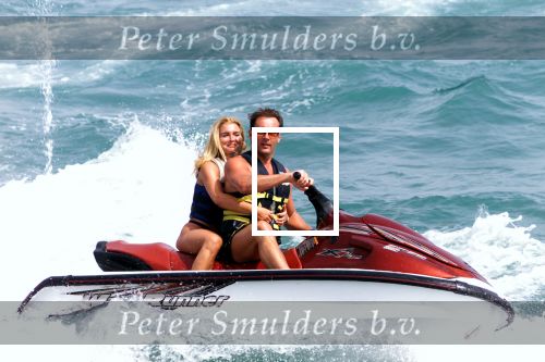 Marbella 31 juli 2001

Gerard Joling   met Willeke op jetski

Peter Smulders bv
