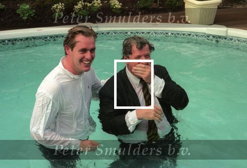Eindhoven, 21 April 2000
Edwin Smulders gooit Willibrord Frequin in het zwembad