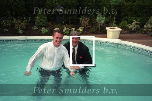 Eindhoven, 21 April 2000
Edwin Smulders gooit Willibrord Frequin in het zwembad