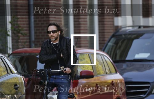 Amsterdam 21 april 2020
Xavier de Guzman bellend op de fiets