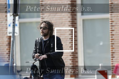 Amsterdam 21 april 2020
Xavier de Guzman bellend op de fiets
