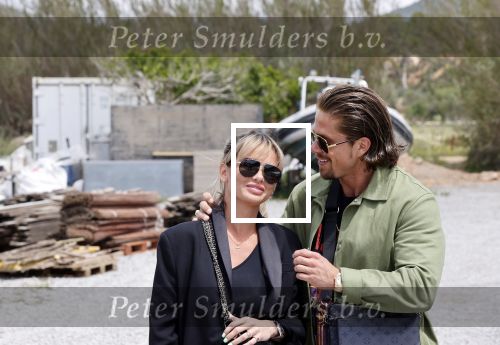 Schiphol en ibiza 23 en 24 april 2021
Andre Hazes gaat voor het eerst op vakantie met zijn nieuwe vriendin Sarah v Soelen . Ook de neef van zijn moeder Andy en zijn vrouw zijn erbij alsmede nog 2 stellen.