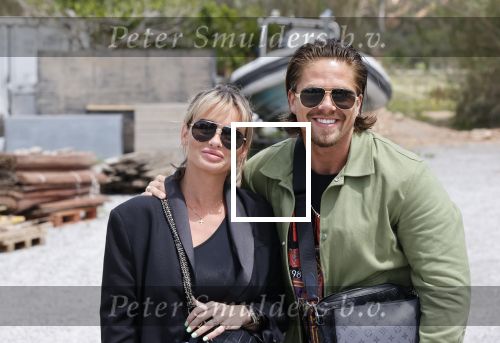 Ibiaza, 24 April 2021
Andre Hazes en Sarah v Soelen kussend