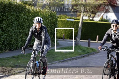 Nigtevecht 5 mei 2021
Anouk Smulders traint op wielrenfiets voor een event