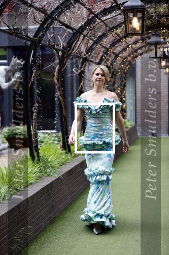 Amsterdam 30 april 2021
Koningin Maxima Look a like Cathelijne Schrauwen voor reportage in story met medewweking van Paul Schulten . Shoot vond plaats in het Andaz hotel