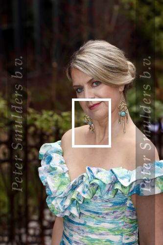 Amsterdam 30 april 2021
Koningin Maxima Look a like Cathelijne Schrauwen voor reportage in story met medewweking van Paul Schulten . Shoot vond plaats in het Andaz hotel