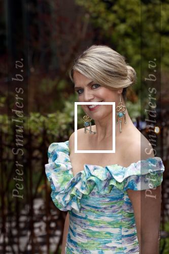 Amsterdam 30 april 2021
Koningin Maxima Look a like Cathelijne Schrauwen voor reportage in story met medewweking van Paul Schulten . Shoot vond plaats in het Andaz hotel