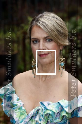 Amsterdam 30 april 2021
Koningin Maxima Look a like Cathelijne Schrauwen voor reportage in story met medewweking van Paul Schulten . Shoot vond plaats in het Andaz hotel