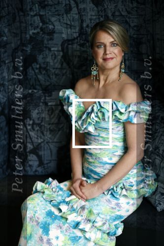 Amsterdam 30 april 2021
Koningin Maxima Look a like Cathelijne Schrauwen voor reportage in story met medewweking van Paul Schulten . Shoot vond plaats in het Andaz hotel