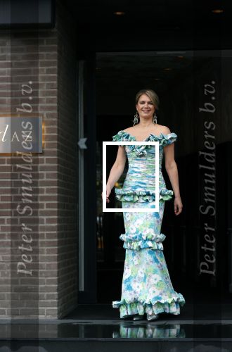 Amsterdam 30 april 2021
Koningin Maxima Look a like Cathelijne Schrauwen voor reportage in story met medewweking van Paul Schulten . Shoot vond plaats in het Andaz hotel