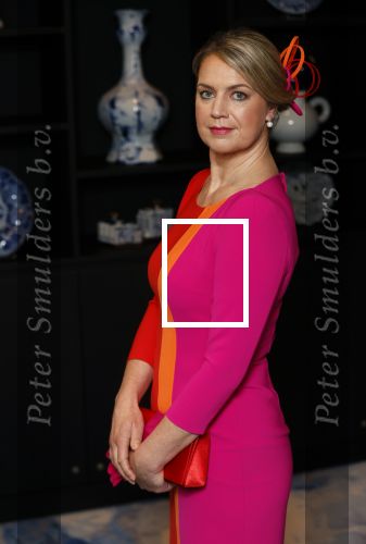 Amsterdam 30 april 2021
Koningin Maxima Look a like Cathelijne Schrauwen voor reportage in story met medewweking van Paul Schulten . Shoot vond plaats in het Andaz hotel