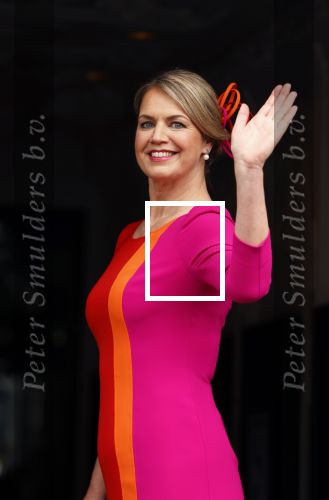 Amsterdam 30 april 2021
Koningin Maxima Look a like Cathelijne Schrauwen voor reportage in story met medewweking van Paul Schulten . Shoot vond plaats in het Andaz hotel
