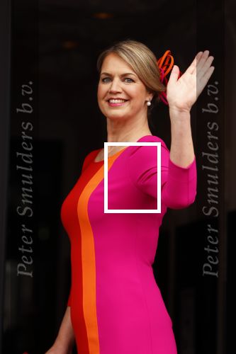 Amsterdam 30 april 2021
Koningin Maxima Look a like Cathelijne Schrauwen voor reportage in story met medewweking van Paul Schulten . Shoot vond plaats in het Andaz hotel
