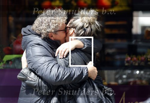 Amsterdam 12 mei 2021
Dirk Zeelenberg met zijn vrouw Suus in Amsterdam zuid