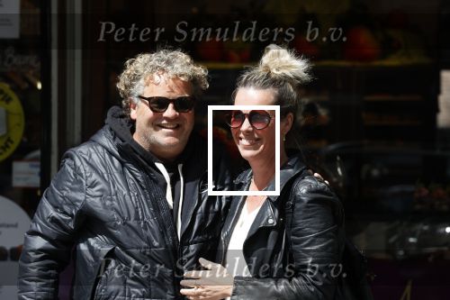 Amsterdam 12 mei 2021
Dirk Zeelenberg met zijn vrouw Suus in Amsterdam zuid