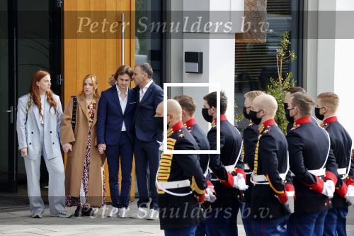 Laren 3 april 2021
Crematie van Bibian Mentel in crmatorium in Laren.
Haar man Edwin Spee en kinderen zijn aanwezig.