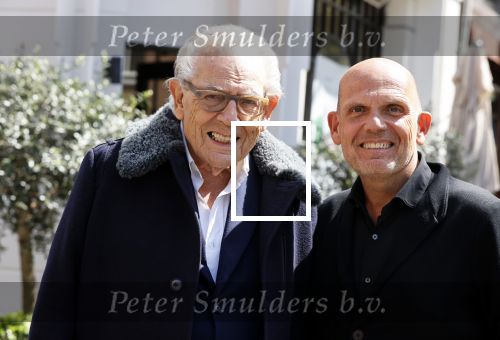 Amsterdam 12 mei 2021
Jaap v Zweden aan het winkelen met zijn vader