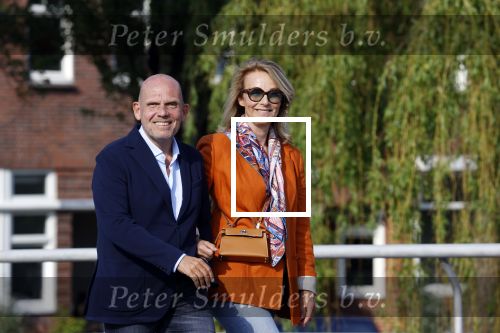 Amsterdam 13 mei 2021
Jaap v Zweden en zijn vrouw Aaltje wandelend door Amsterdam