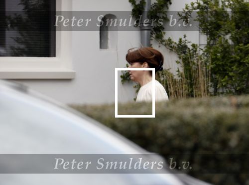 Amsterdam / Huizen 8 april 2021
Tom Egbers en janke Dekker verhuizen van Amsterdam naarHuizen . Een verhuisbedrijf verzorgt de verhuizing van het oude naar nieuwe huis.