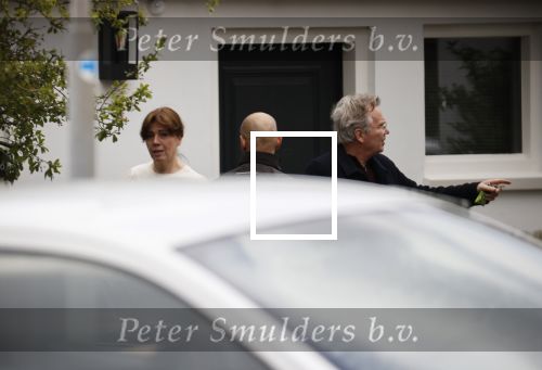 Amsterdam / Huizen 8 april 2021
Tom Egbers en janke Dekker verhuizen van Amsterdam naarHuizen . Een verhuisbedrijf verzorgt de verhuizing van het oude naar nieuwe huis.