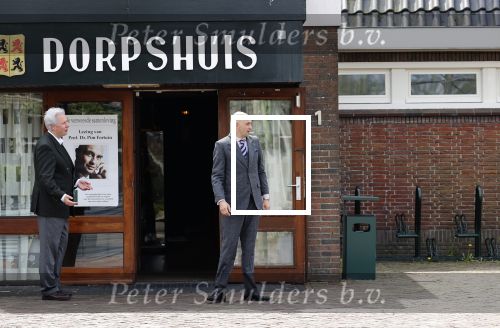 ilpendam 3 mei 2021
Opnames serie over Pim Fortuyn,de transformatie naar Pim Fortuyn . Jeroen Spitzenberger speelt Pim Fortuyn. Jaap Spijkers is ook aanwezig .