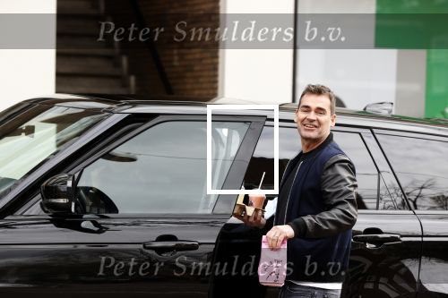 Amsterdam 9 april 2021
Jeroen v d Boom haalt verse sapjes bij Joe and the juice