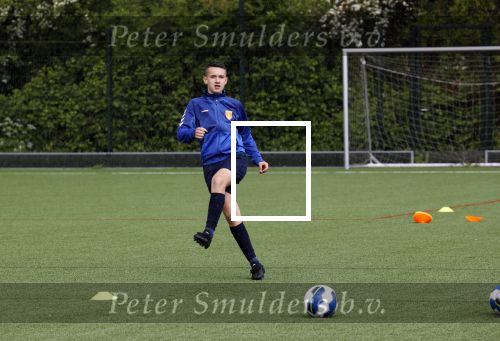 Utrecht 16 mei 2021
Eerste dag van de Sneijder Acadamy . De voetbalschool wordt geleid door Wesley Sneijder Rodney Sneijder  Tarik Divarci en Reduan Diba . Ze trainen op de velden van DHSC. Ook de zoon van Wesley Jessey traint mee.