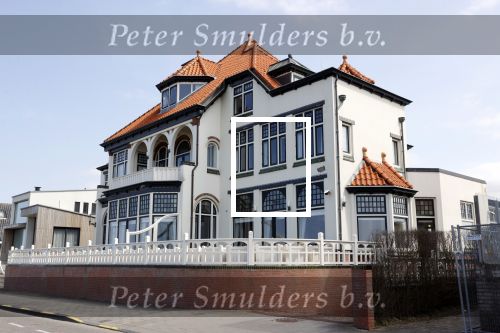 Noordwijk 21 april 2021
Huis Jitse Groen . Oprichter van thuisbezorgd