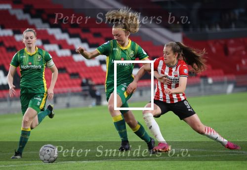 Eindhoven 14 Mei 2021
PSV-ADO Den Haag Dames, eindstand 6-2
Joelle Smits