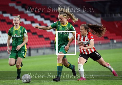 Eindhoven 14 Mei 2021
PSV-ADO Den Haag Dames, eindstand 6-2
Joelle Smits