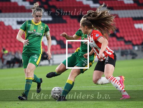 Eindhoven 14 Mei 2021
PSV-ADO Den Haag Dames, eindstand 6-2
Joelle Smits