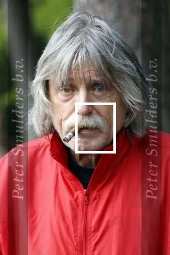 Rolde 19 mei 2021
Johan Derksen aan het wandelen met zijn hond in de boosen bij Rolde