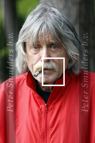 Rolde 19 mei 2021
Johan Derksen aan het wandelen met zijn hond in de boosen bij Rolde