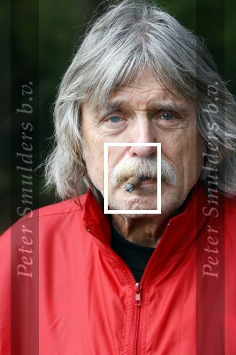 Rolde 19 mei 2021
Johan Derksen aan het wandelen met zijn hond in de boosen bij Rolde