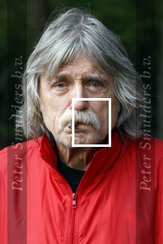 Rolde 19 mei 2021
Johan Derksen aan het wandelen met zijn hond in de boosen bij Rolde
