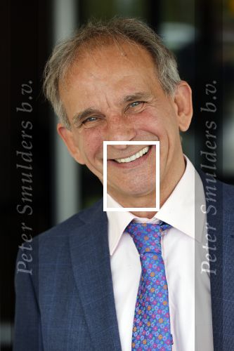 Nijkerk 22 mei 2021
Rene le Blanc overhandigt Johan Vlemmix award voor uitbrengen 175 cd \'s