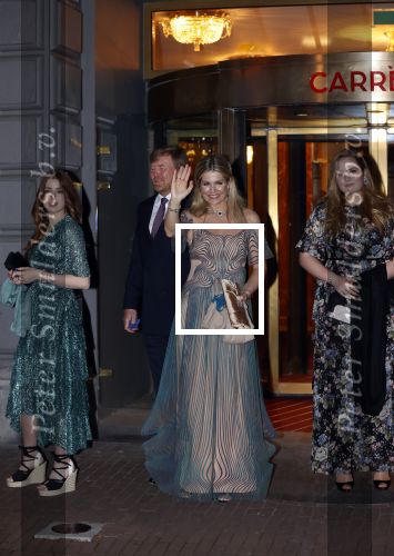 Amsterdam 12 mei 2021
Koning Willem Alexander Koningin Maxima Prinses Beatrix Prinses Amalia Alexia en Ariane bij Carre vanwege de 50e verjaardag van Koningin Maxima