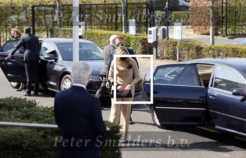 Uden 20 april 2021
Koningin Maxima bezoekt het HQ van CSU . Ze arriveert in haar audi A8